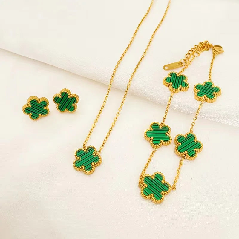 Blossom five leaf